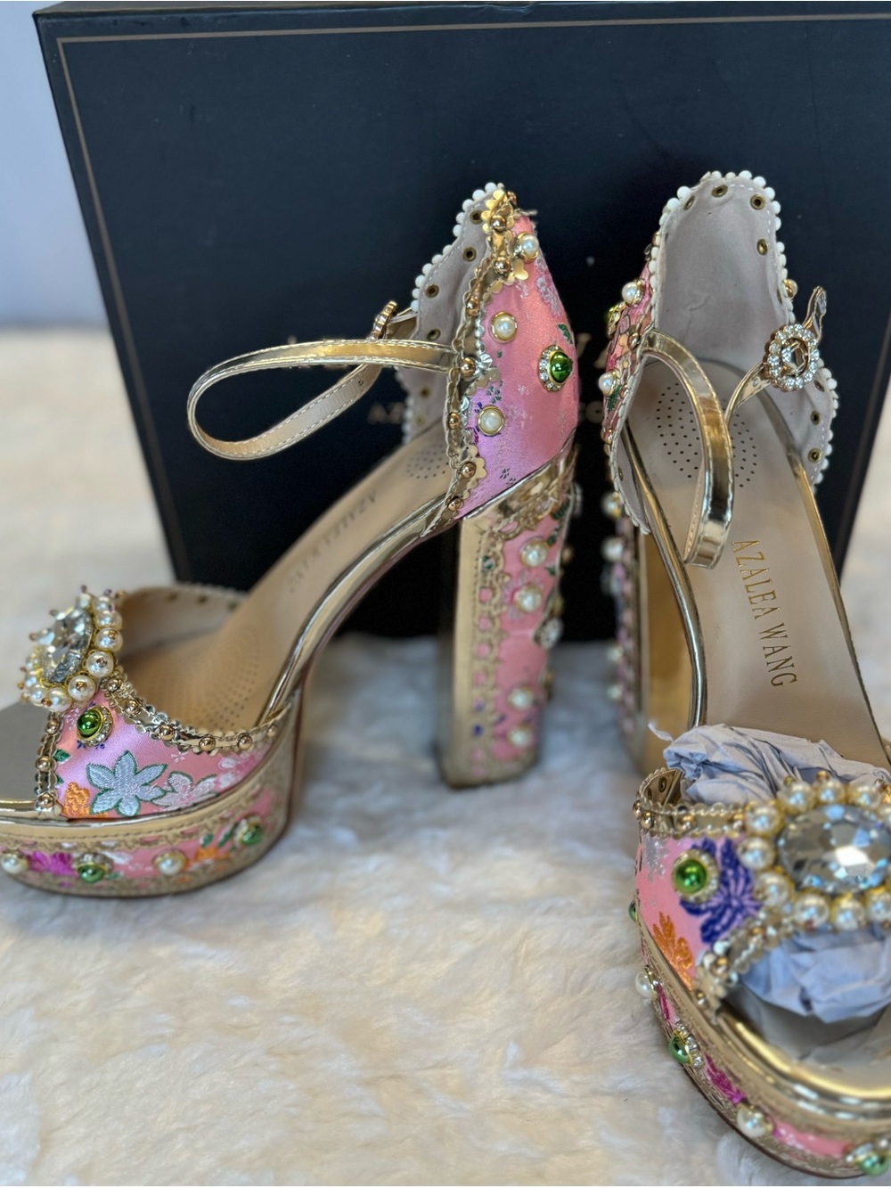 Azalea Wang Aim for the Eyes Women's Pink Embellished Platform Sandals Size 8.0 - Picture 8 of 15